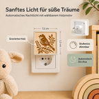 Steckdosen-Nachtlicht mit gravierter Holzfront und Vogelmotiv, warmem Licht und Dämmerungssensor.